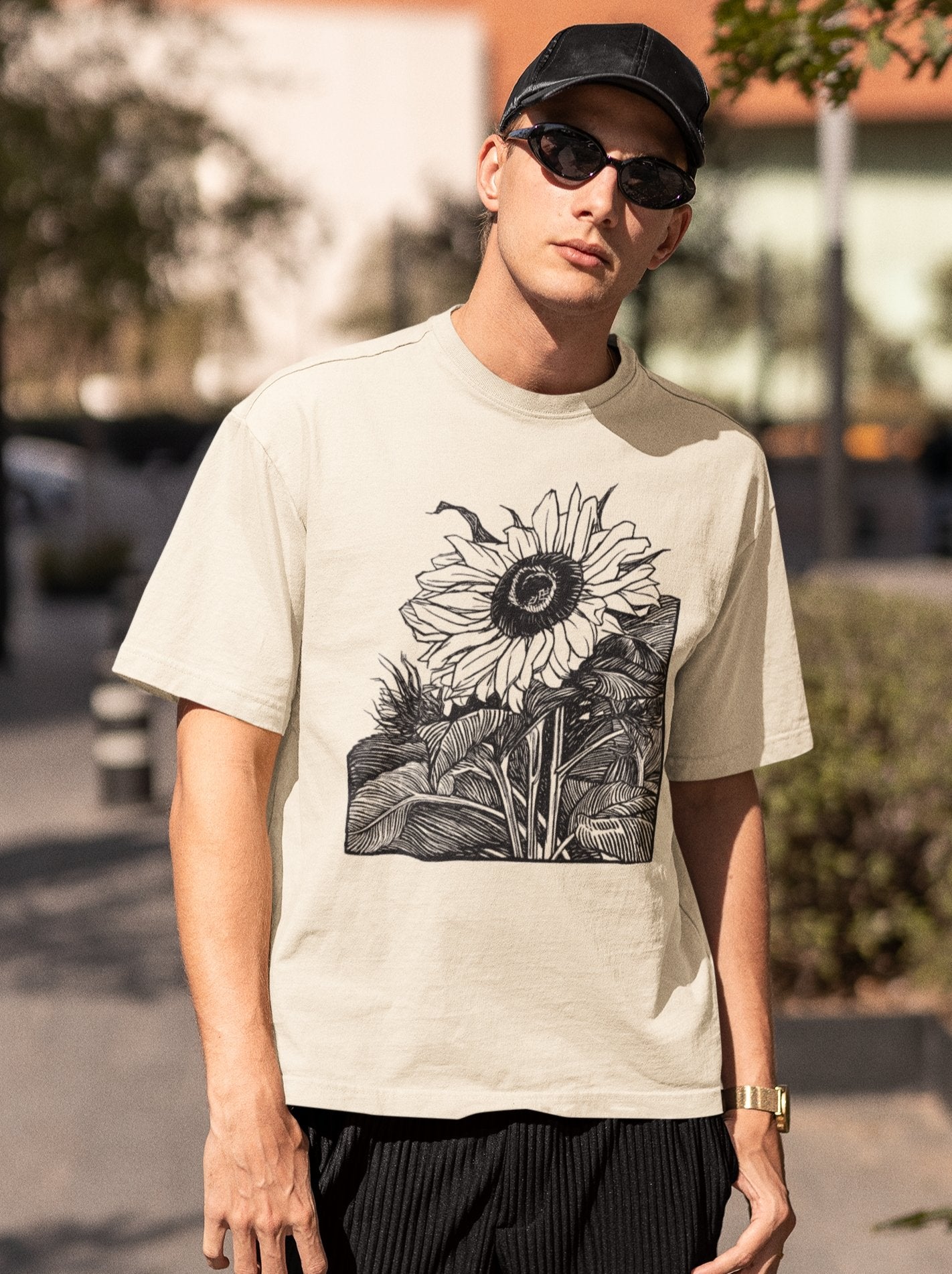 JULIE DE GRAAG - Sunflower T-Shirt - Pathos Studio - Shirts & Tops